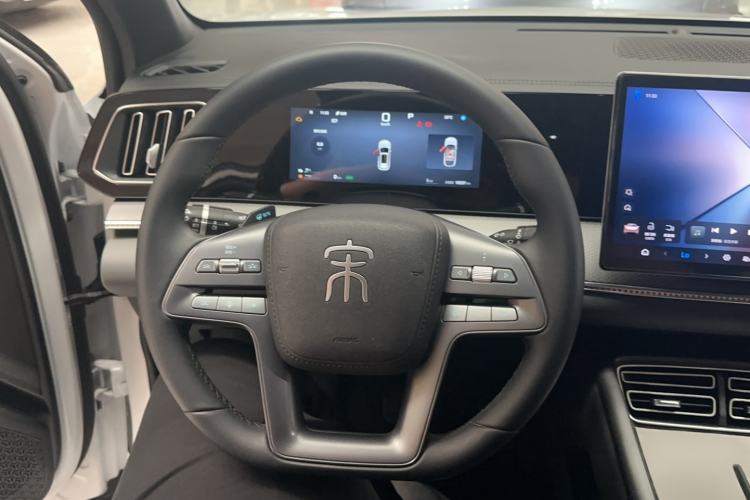 Used BYD Song Pro New Energy 2025 2nd Generation Intelligent Driving Version DM-i 75KM Leading Edition Steering Wheel