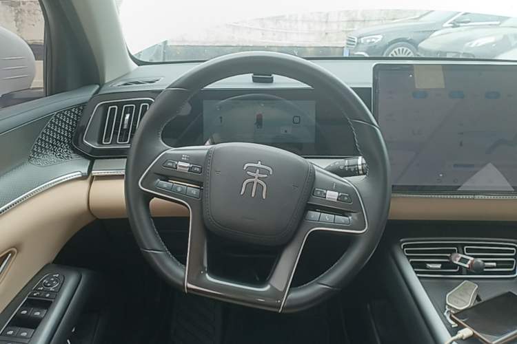 Used BYD Song Pro New Energy 2025 Second-Generation DM-i 115KM Excellence Version Steering Wheel