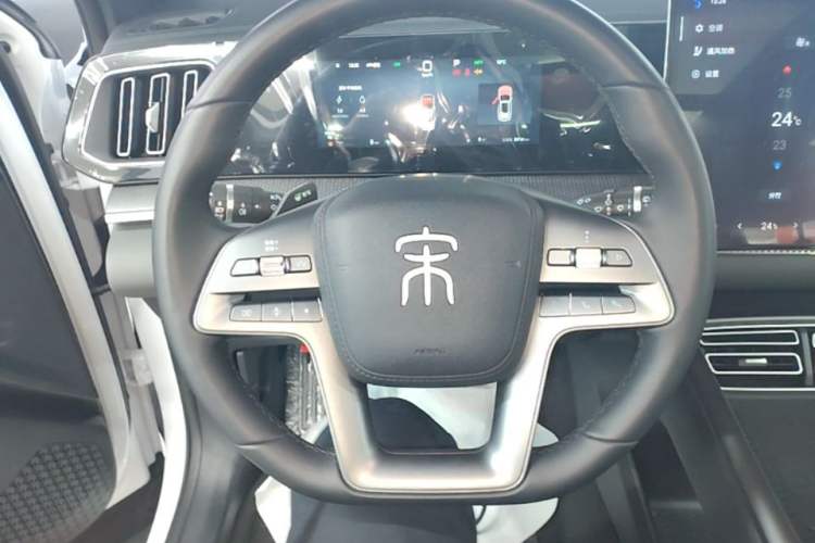 Used BYD Song Pro New Energy 2025 Second-Generation Intelligent Driving Version DM-i 115KM Excellence Edition Steering Wheel