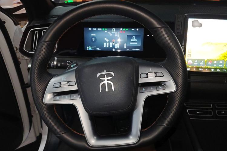 Used BYD Song Pro New Energy 2025 Second-Generation DM-i 75KM Leading Edition Steering Wheel
