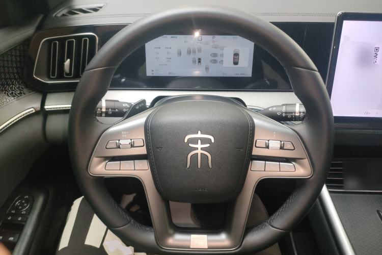 Used BYD Song Pro New Energy 2025 2nd Generation Intelligent Driving Version DM-i 75KM Leading Edition Steering Wheel