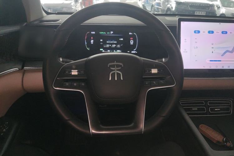 Used BYD Song Pro New Energy 2025 Second-Generation DM-i 75KM Overachiever Trim Steering Wheel