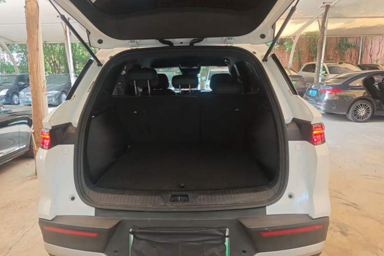Used BYD Song Pro New Energy 2025 2nd Generation Intelligent Driving Version DM-i 75KM Leading Edition Trunk