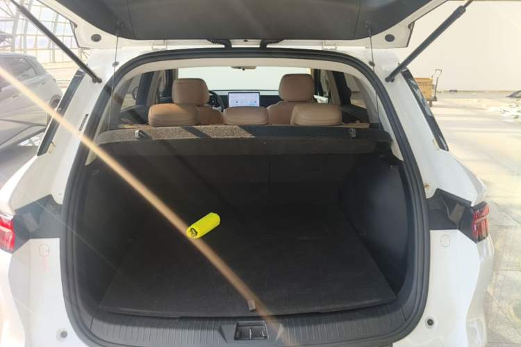 Used BYD Song Pro New Energy 2025 Second-Generation DM-i 75KM Leading Edition Trunk