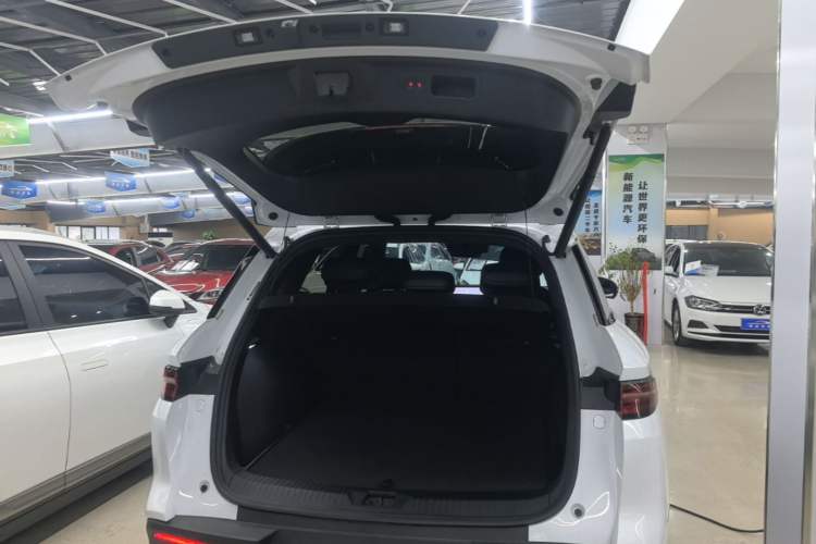 Used BYD Song Pro New Energy 2025 2nd Generation Intelligent Driving Version DM-i 75KM Overachiever Trim Trunk