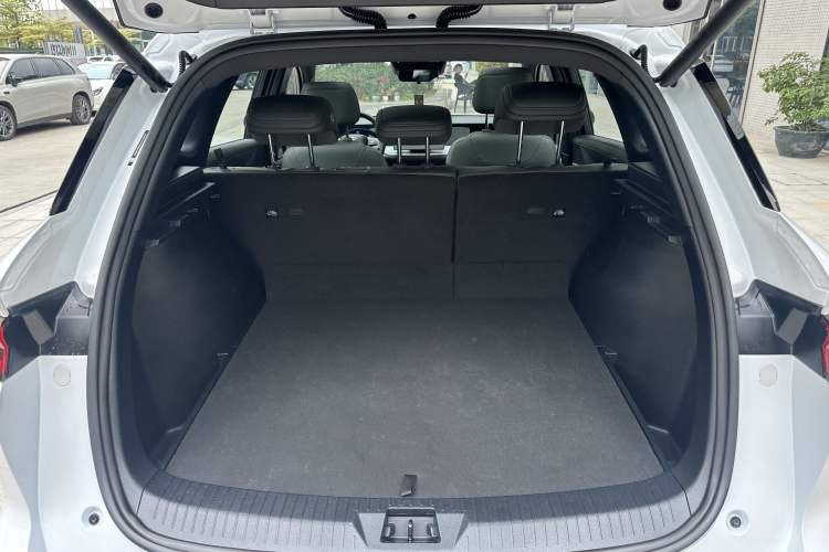 Used BYD Song Pro New Energy 2025 Second-Generation Intelligent Driving Version DM-i 115KM Superior Trim Trunk