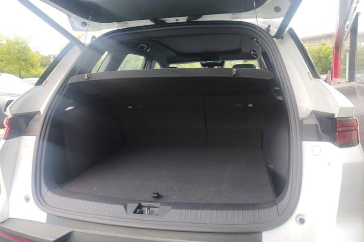 Used BYD Song Pro New Energy 2025 Second-Generation Intelligent Driving Version DM-i 115KM Excellence Edition Trunk