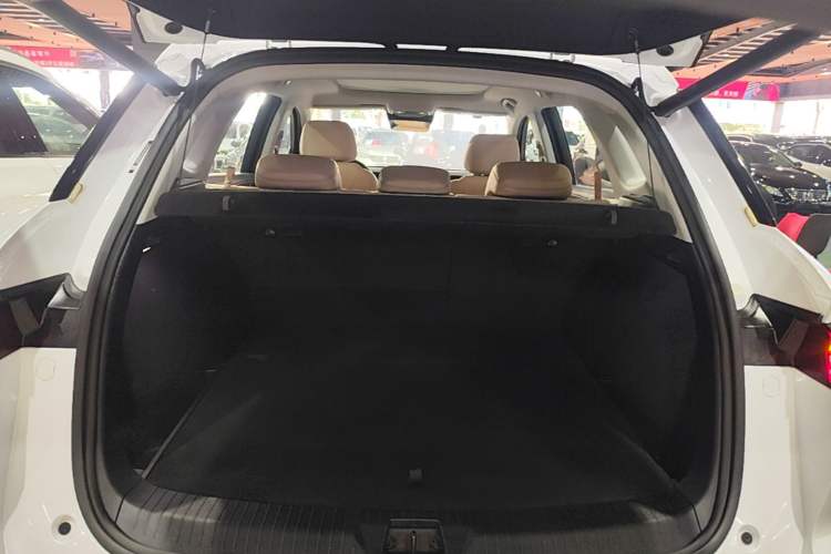 Used BYD Song Pro New Energy 2025 Second-Generation DM-i 75KM Overachiever Trim Trunk