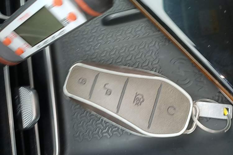 Used BYD Song Pro New Energy 2025 Second-Generation DM-i 115KM Excellence Version Vehicle Key