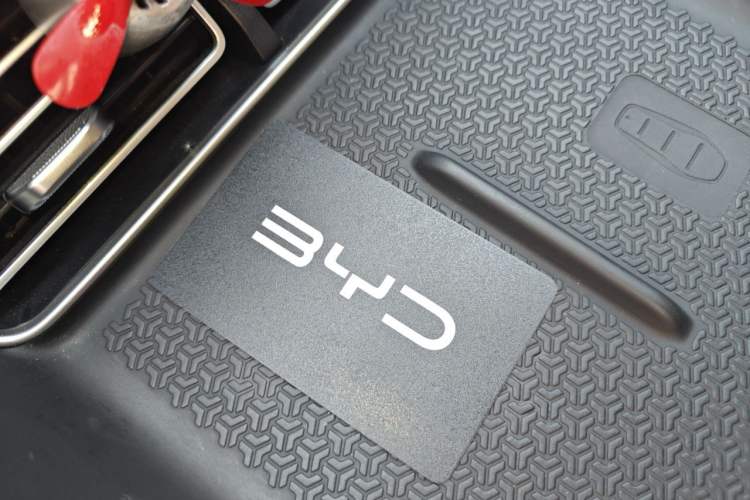 Used BYD Song Pro New Energy 2025 Second-Generation DM-i 75KM Leading Edition Vehicle Key