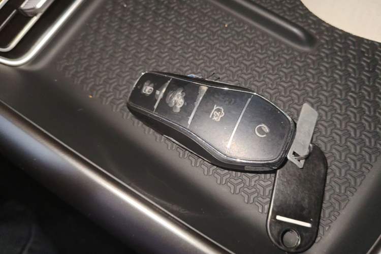 Used BYD Song Pro New Energy 2025 Second-Generation DM-i 75KM Leading Edition Vehicle Key