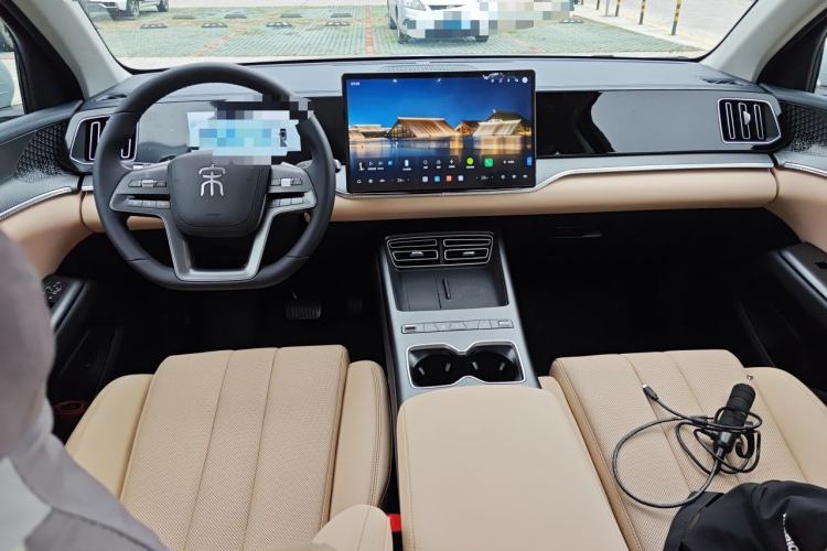 Used BYD Song Pro New Energy 2026 Model DM-i 220KM Beyond Version Center Console