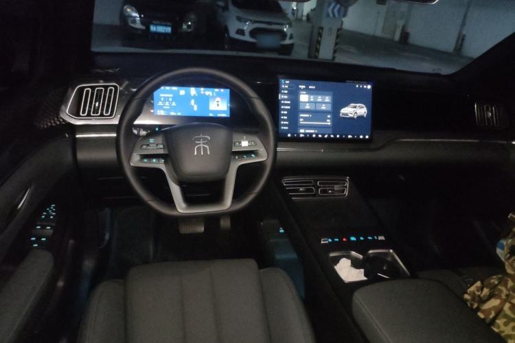 Used BYD Song Pro New Energy 2026 Model DM-i 133KM Superior Version Center Console