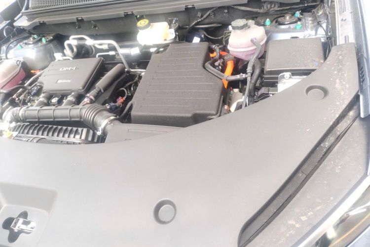 Used BYD Song Pro New Energy 2026 Model DM-i 133KM Superior Version Engine Bay Left