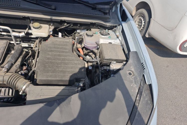 Used BYD Song Pro New Energy 2026 Model DM-i 133KM Progressive Version Engine Bay Left