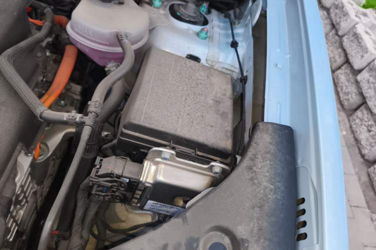 Used BYD Song Pro New Energy 2026 Model DM-i 133KM Superior Version Engine Bay Left