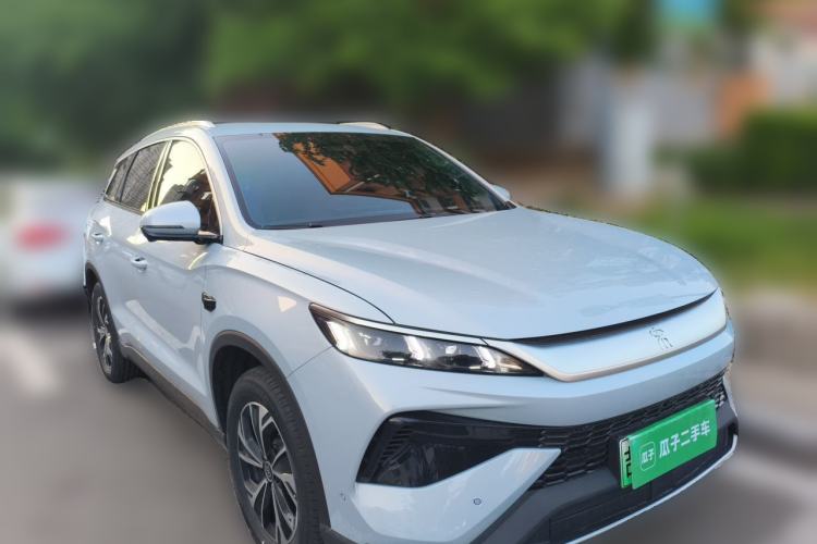 Used BYD Song Pro New Energy 2026 Model DM-i 133KM Superior Version Front Right 45 Deg