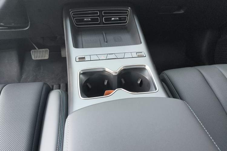 Used BYD Song Pro New Energy 2026 Model DM-i 133KM Superior Version Gear Lever