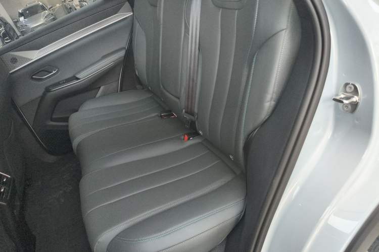 Used BYD Song Pro New Energy 2026 Model DM-i 133KM Superior Version Interior 1