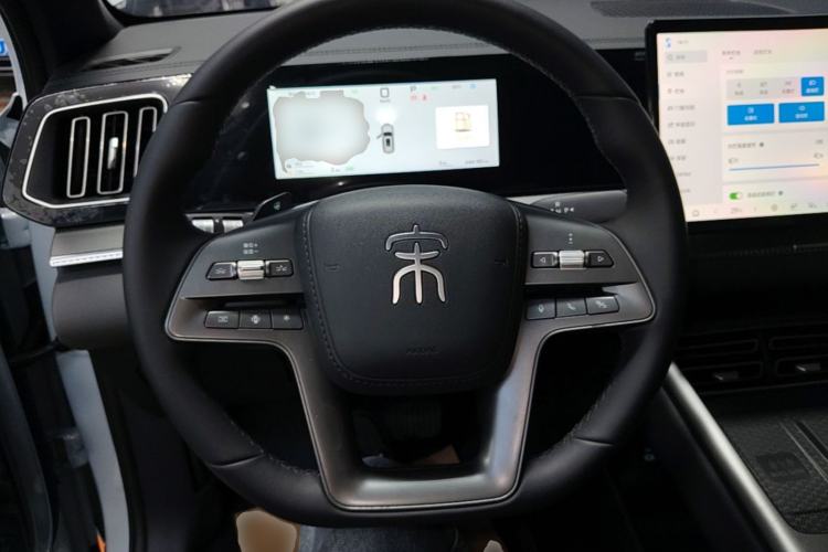 Used BYD Song Pro New Energy 2026 Model DM-i 133KM Superior Version Steering Wheel