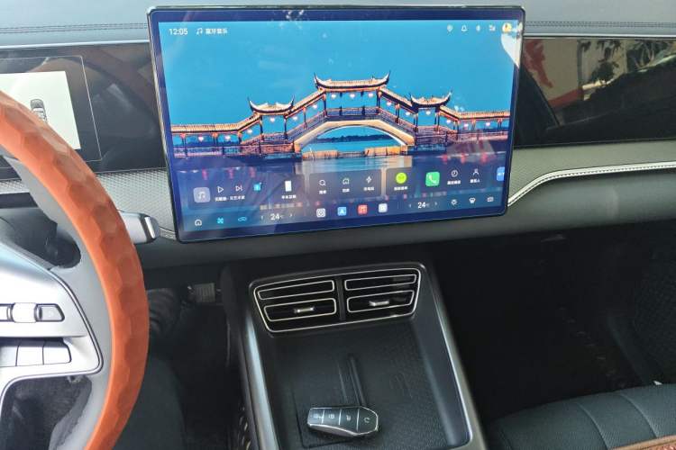 Used BYD Song Pro New Energy 2026 Model DM-i 220KM Beyond Version Audio And AC Panel
