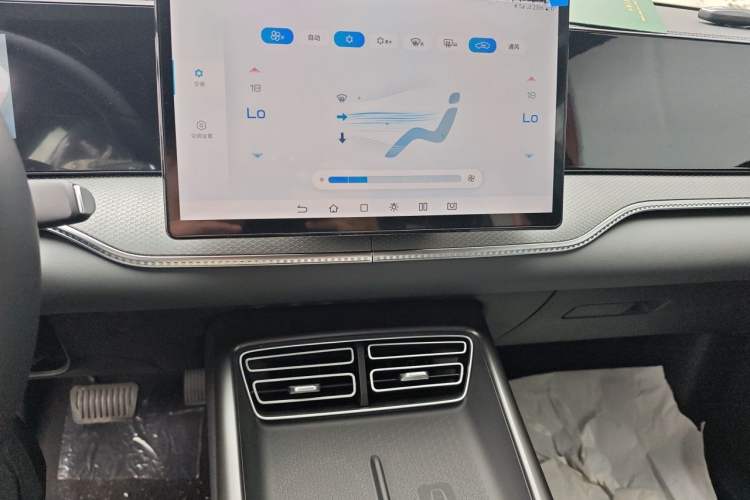 Used BYD Song Pro New Energy 2026 Model DM-i 133KM Progressive Version Audio And AC Panel
