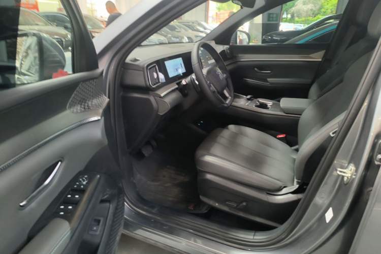 Used BYD Song Pro New Energy 2026 Model DM-i 220KM Beyond Version Driver Seat