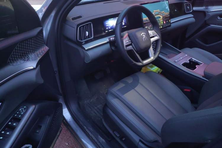 Used BYD Song Pro New Energy 2026 Model DM-i 220KM Beyond Version Driver Seat
