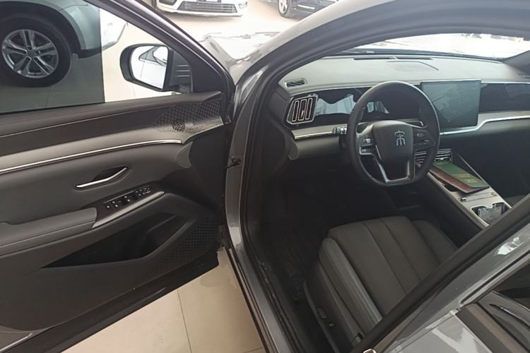 Used BYD Song Pro New Energy 2026 Model DM-i 133KM Progressive Version Driver Seat