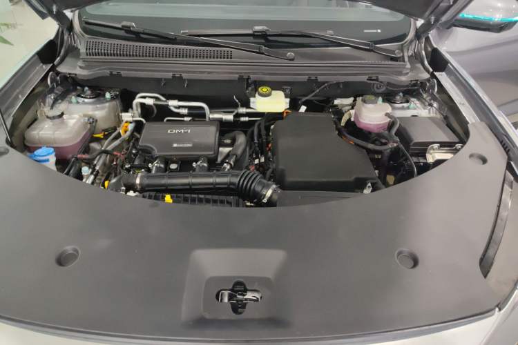 Used BYD Song Pro New Energy 2026 Model DM-i 133KM Superior Version Engine Bay