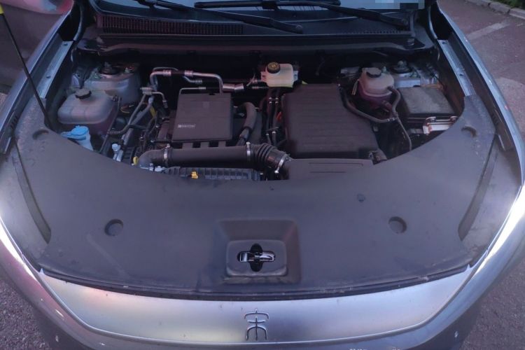 Used BYD Song Pro New Energy 2026 Model DM-i 220KM Beyond Version Engine Bay
