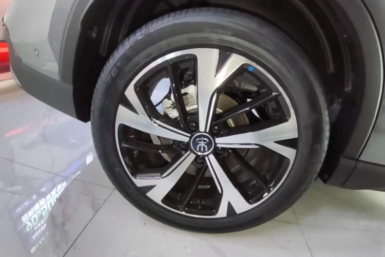 Used BYD Song Pro New Energy 2026 Model DM-i 220KM Excellence Version Exterior 3