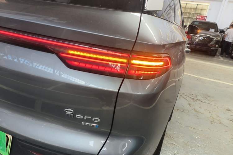 Used BYD Song Pro New Energy 2026 Model DM-i 220KM Beyond Version Exterior 3