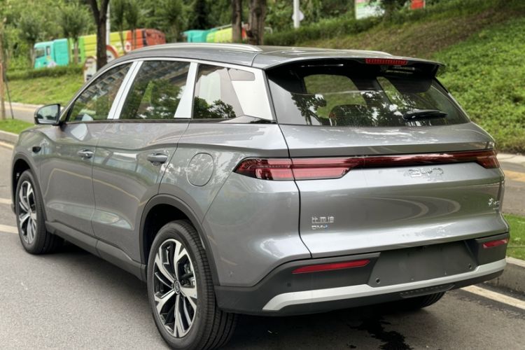 Used BYD Song Pro New Energy 2026 Model DM-i 220KM Beyond Version Exterior 3