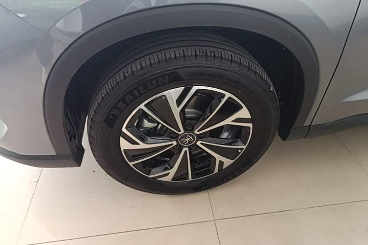 Used BYD Song Pro New Energy 2026 Model DM-i 133KM Progressive Version Exterior 4