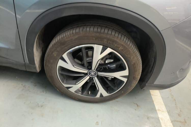 Used BYD Song Pro New Energy 2026 Model DM-i 220KM Beyond Version Exterior 5