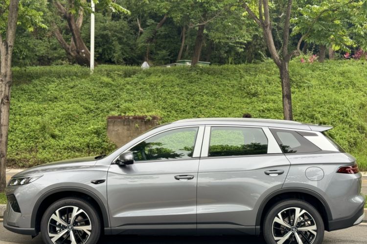 Used BYD Song Pro New Energy 2026 Model DM-i 220KM Beyond Version Exterior 8
