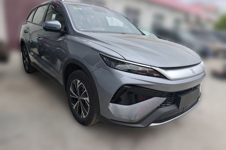 Used BYD Song Pro New Energy 2026 Model DM-i 133KM Progressive Version Front Right 45 Deg