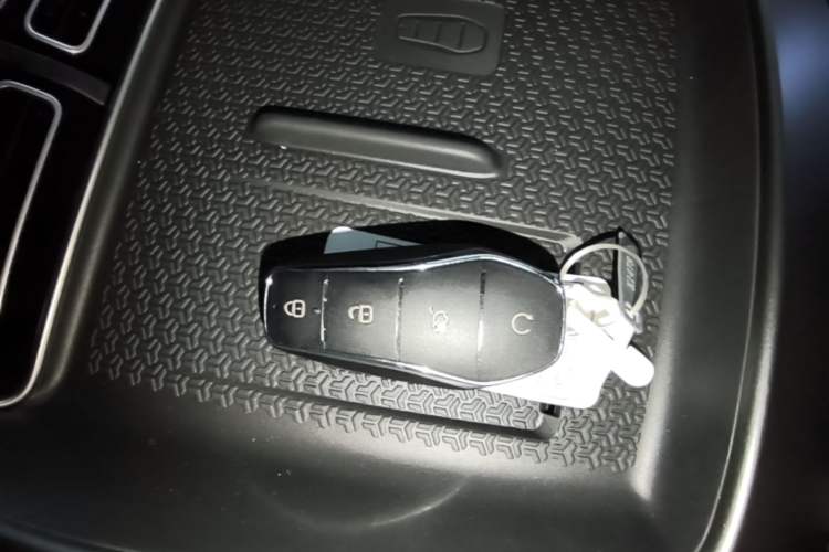 Used BYD Song Pro New Energy 2026 Model DM-i 220KM Excellence Version Interior 1
