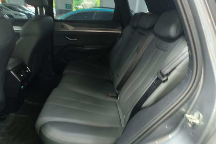 Used BYD Song Pro New Energy 2026 Model DM-i 220KM Beyond Version Left Rear Seat