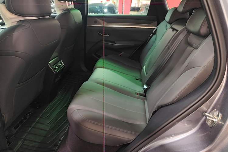 Used BYD Song Pro New Energy 2026 Model DM-i 220KM Beyond Version Left Rear Seat