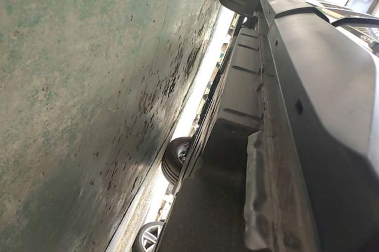 Used BYD Song Pro New Energy 2026 Model DM-i 133KM Progressive Version Left Side Sill