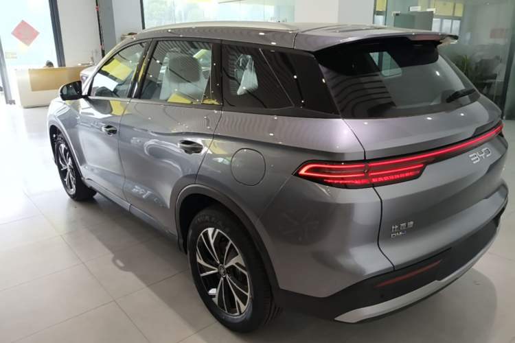 Used BYD Song Pro New Energy 2026 Model DM-i 133KM Progressive Version Rear Left 45 Deg