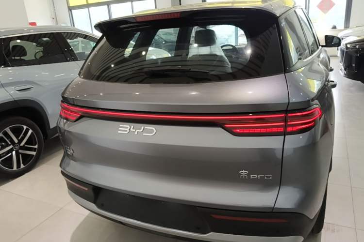Used BYD Song Pro New Energy 2026 Model DM-i 133KM Progressive Version Rear