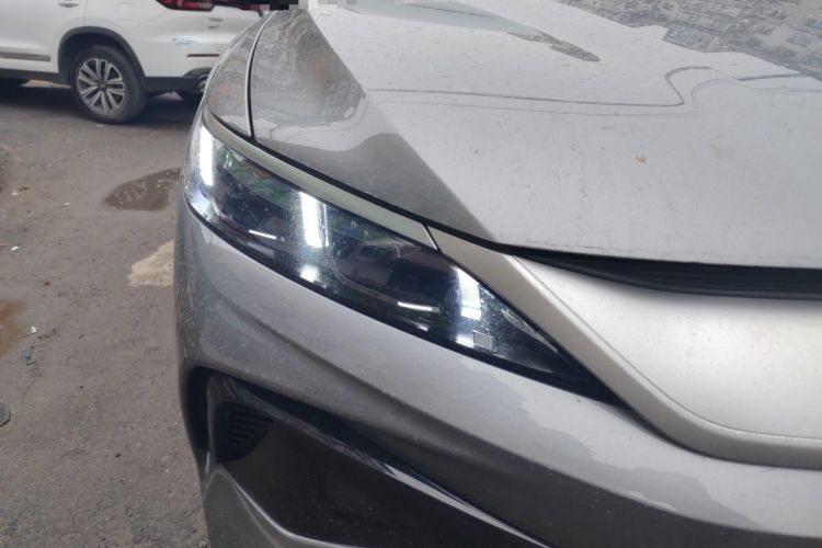 Used BYD Song Pro New Energy 2026 Model DM-i 220KM Beyond Version Right Front Headlight