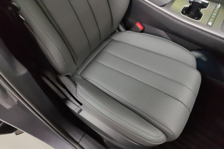 Used BYD Song Pro New Energy 2026 Model DM-i 133KM Superior Version Right Front Seat