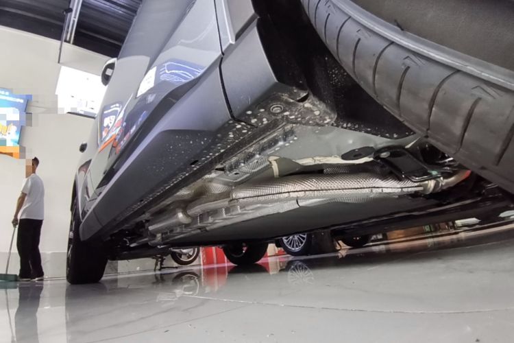 Used BYD Song Pro New Energy 2026 Model DM-i 220KM Excellence Version Right Side Sill