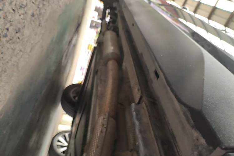 Used BYD Song Pro New Energy 2026 Model DM-i 133KM Progressive Version Right Side Sill