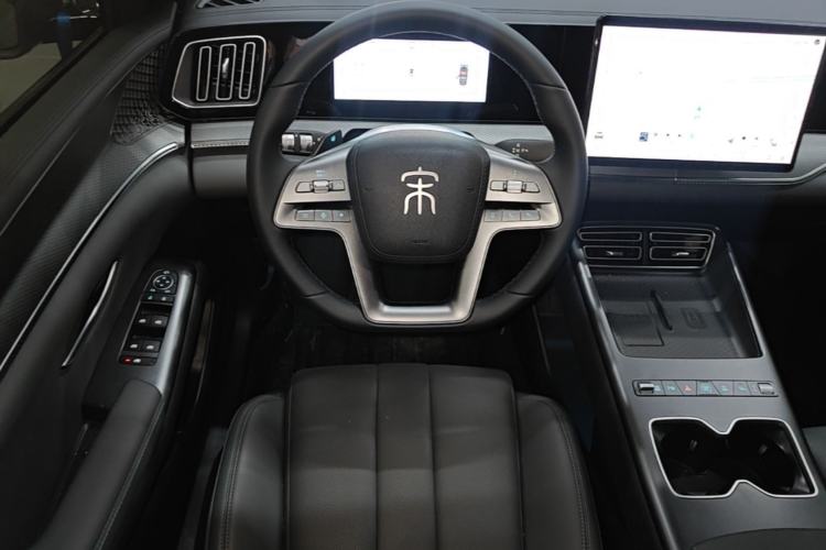 Used BYD Song Pro New Energy 2026 Model DM-i 133KM Superior Version Steering Wheel