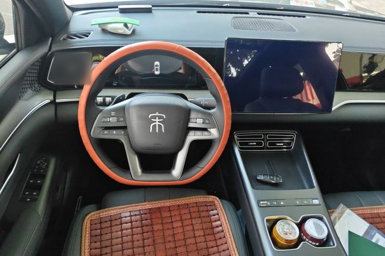 Used BYD Song Pro New Energy 2026 Model DM-i 220KM Beyond Version Steering Wheel